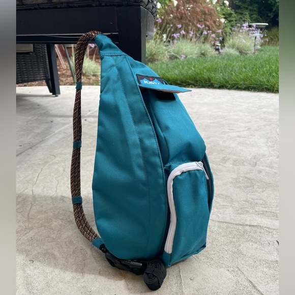 Kavu Mini Rope Sling Bag - Picture 2 of 7